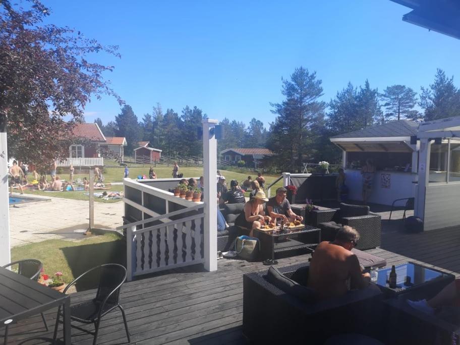 ホテル Norrfaellsviken Rum & Koek Mjallom エクステリア 写真