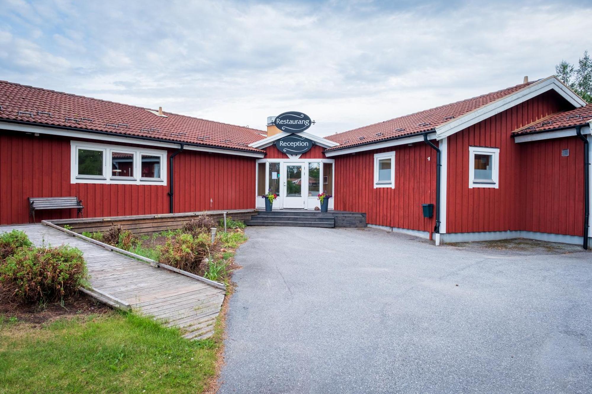 ホテル Norrfaellsviken Rum & Koek Mjallom エクステリア 写真